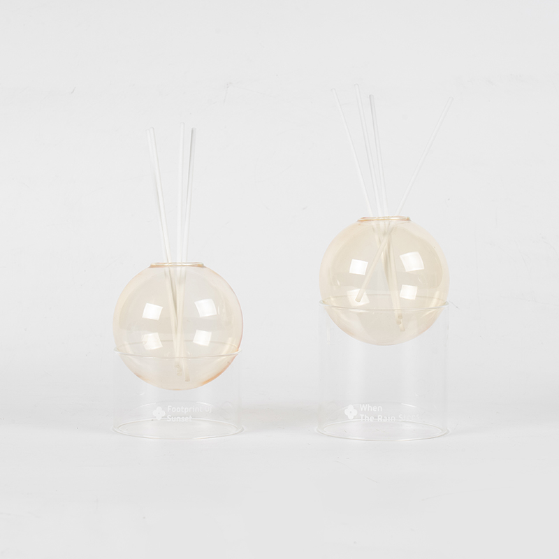 Klarer Glassockel, Glaskugel-Diffusor im Aromatherapie-Stil