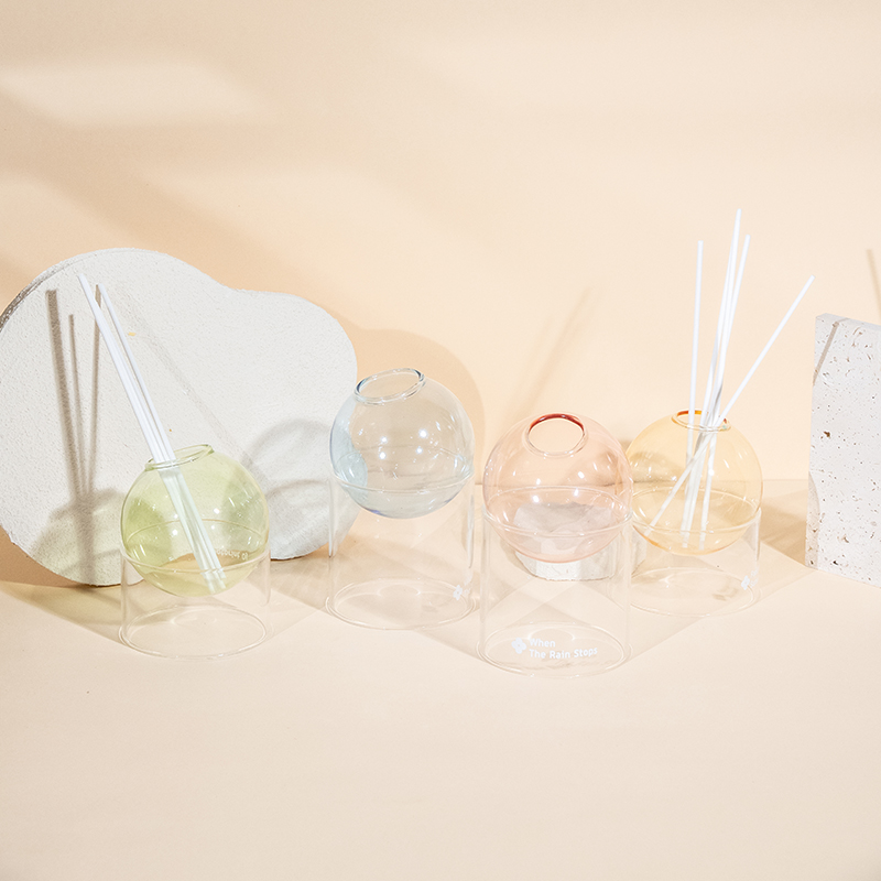 Klarer Glassockel, Glaskugel-Diffusor im Aromatherapie-Stil