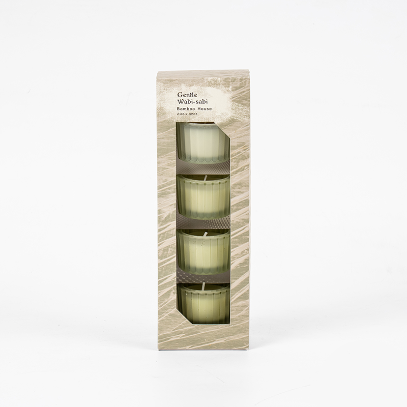 Set mit 4 vertikal gestreiften kleinen Zwergkerzenbechern aus Glas