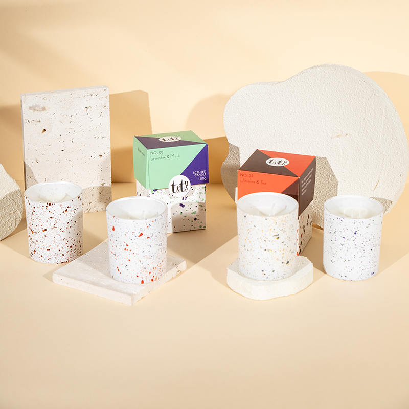 Klassische runde Duftkerze mit Marmormuster-Aufdruck – Öko-Sojawachskerze