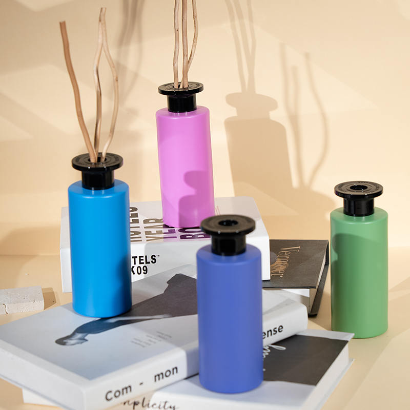 Runde Klarglasflasche mit hoher Flüchtigkeit und Holzstäbchen-Diffusor – Premium-Aromatherapie-Flasche