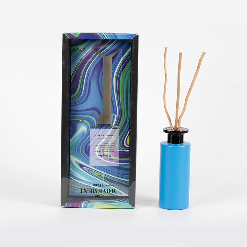 Runde Klarglasflasche mit hoher Flüchtigkeit und Holzstäbchen-Diffusor – Premium-Aromatherapie-Flasche