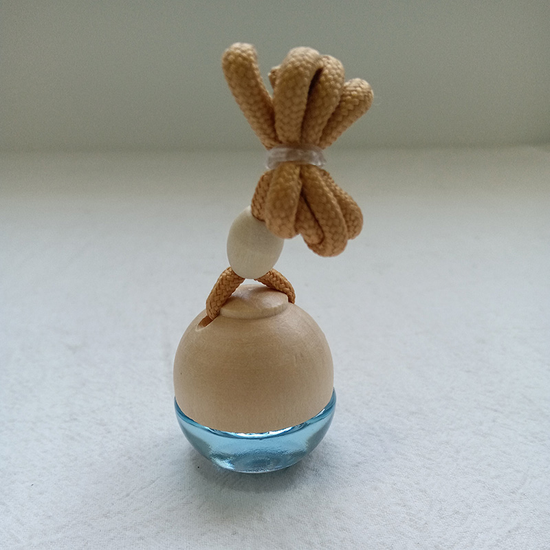 Rundes Auto-Parfüm zum Aufhängen/Auto-Duft/Auto-Aroma/Hängender Lufterfrischer/Auto-Duft/Auto-Lufterfrischer-Parfüm/Auto-Frisch